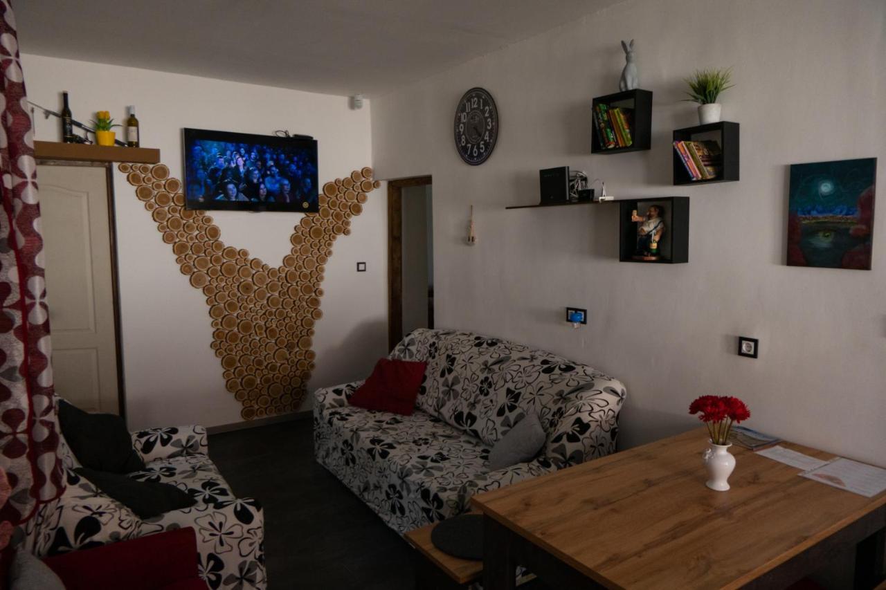 Pontyhalasz Vendeghaz Tiszabábolna Exterior foto